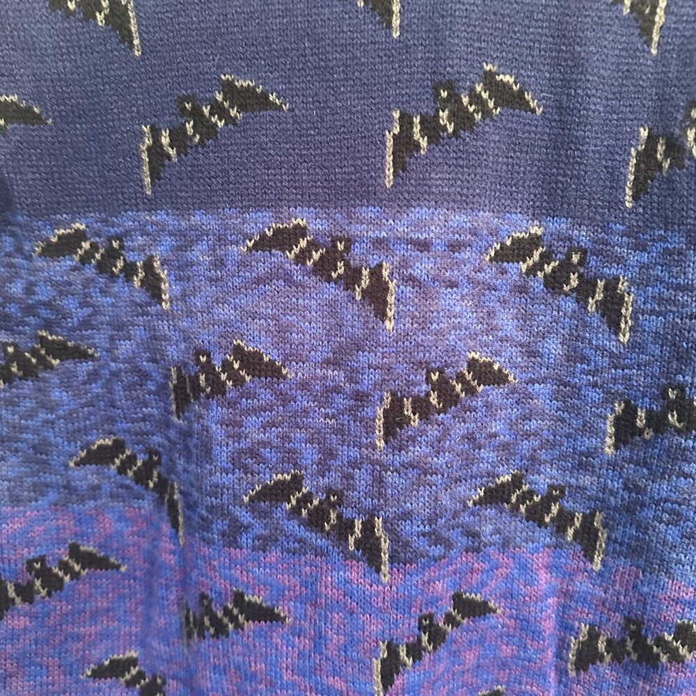 Halloween Bat Goth Graveyard Hipster Gothic Dark Sweater Size Small - Picture 2 of 7